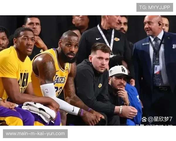 东契奇近七场场均35+10+9 独行侠战绩不佳难掩个人表现 东契奇近七场场均35+10+9 独行侠战绩不佳难掩个人表现